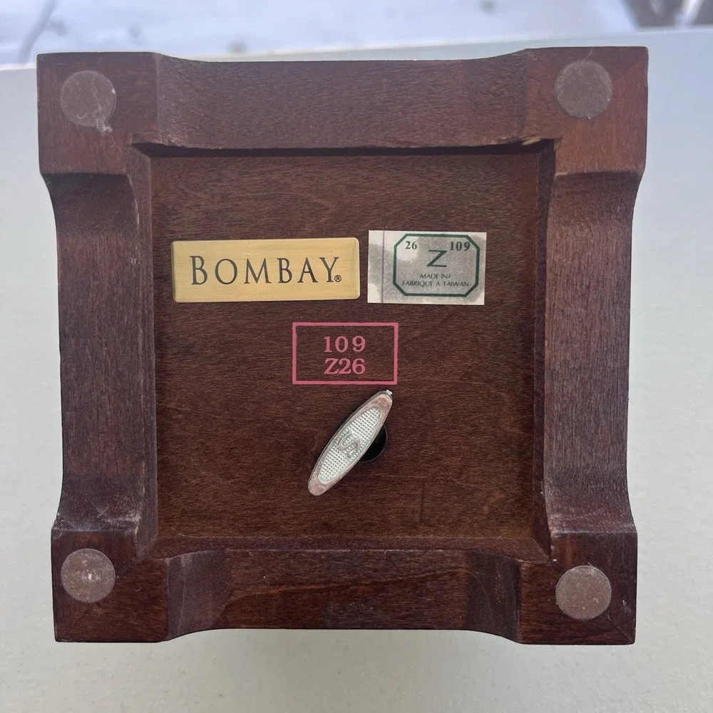 The Bombay Company vintage bombay